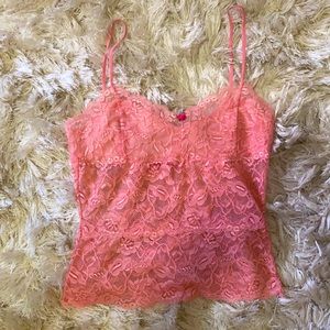 VINTAGE Betsy Johnson pink lace cami!💞